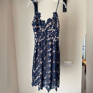 Beige and navy blue midi pattern dress
